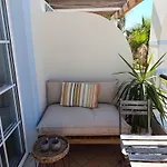 Komfortables Town House In Traumhafter Lage Lejlighed Budens