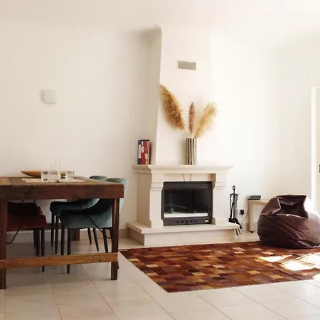 Komfortables Town House In Traumhafter Lage * 부덴스