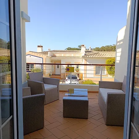 Komfortables Town House In Traumhafter Lage